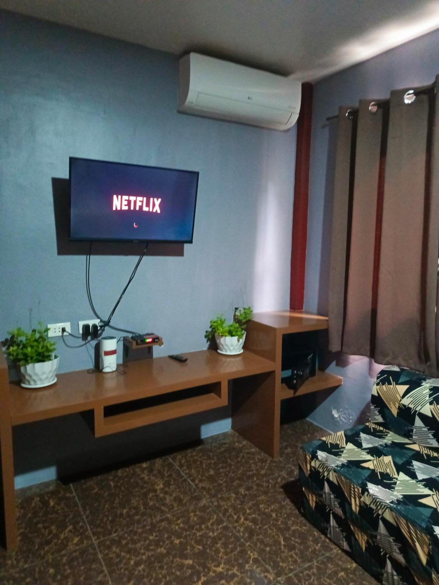 Peace Lily Studio Apartments Панглао Номер фото